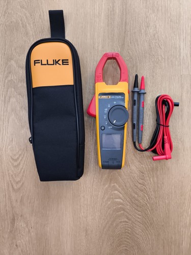 Fluke 373 true - true, digital