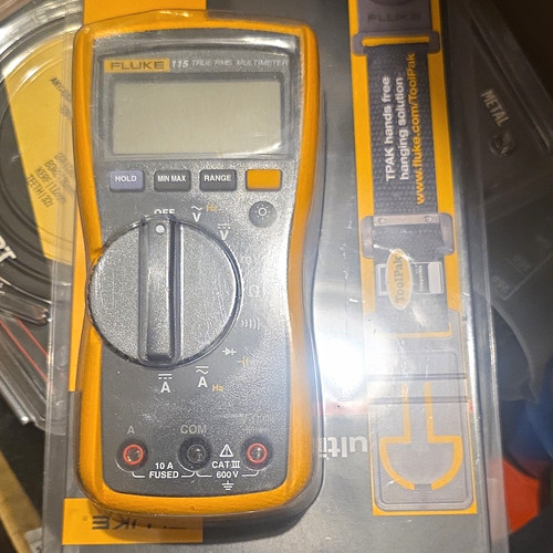 Fluke 115 true rms - 115,