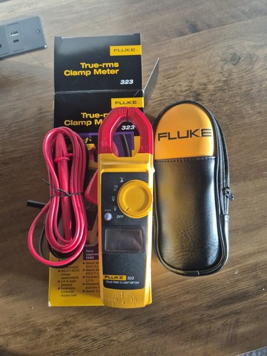 Fluke 323 true rms - rms, cat