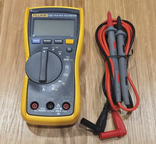 Fluke 115 digital multimeter - digital,