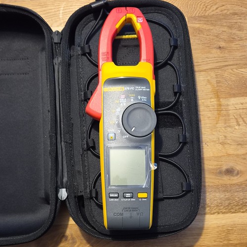 Fluke 378 true rms - true,