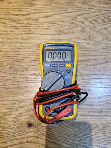 Fluke 115 true rms - 115,
