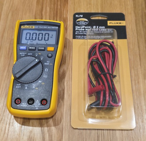 Fluke 117 true - 117,