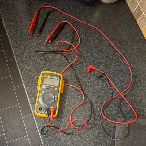 Fluke 111 true - true, 6000